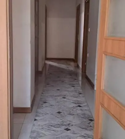 Make Travel Tourism Apartament
